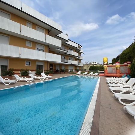 Hotiday Residence Garda 페스키에라델가르다 외부 사진